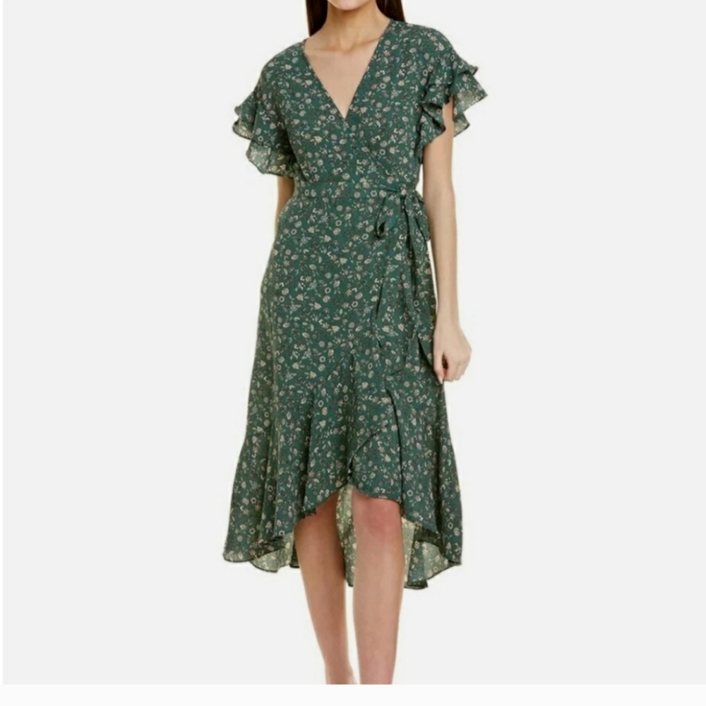 NWT $128 Max Studio Ruffle Wrap Floral Dress